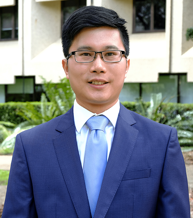 Dr Ronghong Huang - Business School - University of Queensland