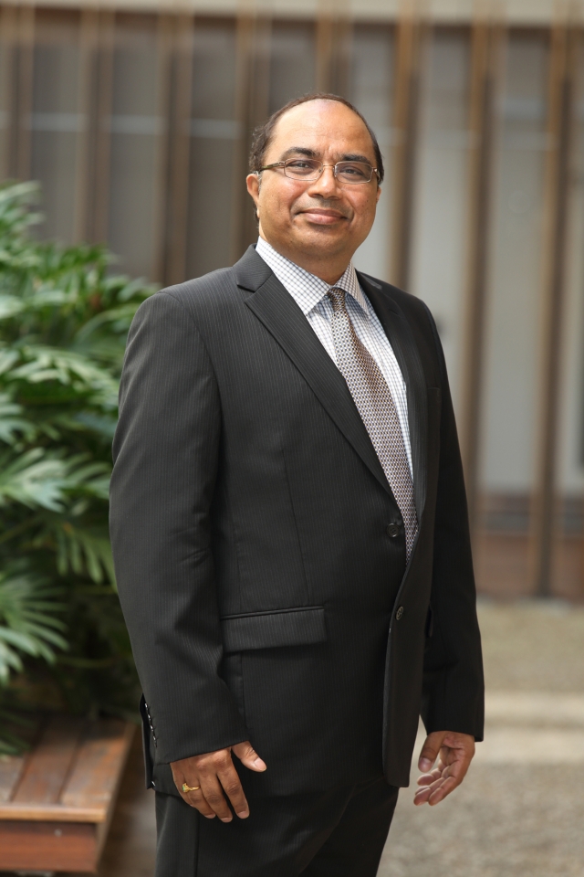 Associate Professor Ravi Pappu