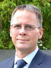 Michael Hollewand Michael Hollewand