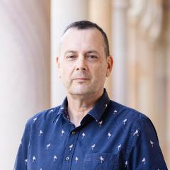 Dr Russell Richards